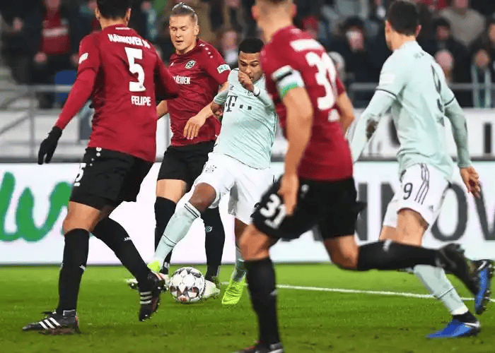 开云入口关于斯图加特刷新队史纪录备战德国杯里尔官宣签约备战欧篮联，现场解说直呼：费耶诺德转会期内部沟通的信息